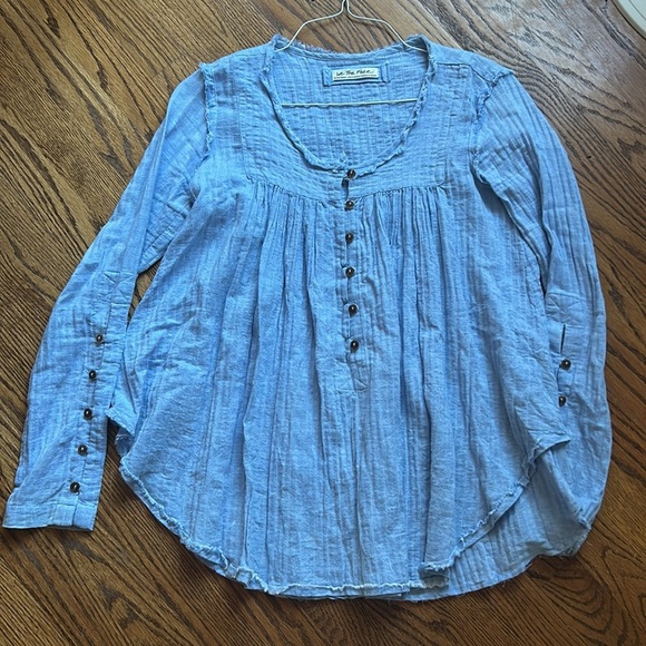 🌿We the Free women’s Blue tunic top, size XS🌿 - Picture 4 of 7